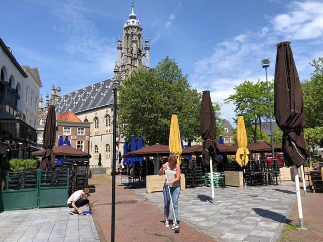 Ruime Studio 'In De Drie Koningen' In Hartje Middelburg Luaran gambar